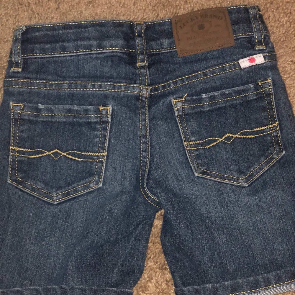Lucky brand 4t Bermuda’s